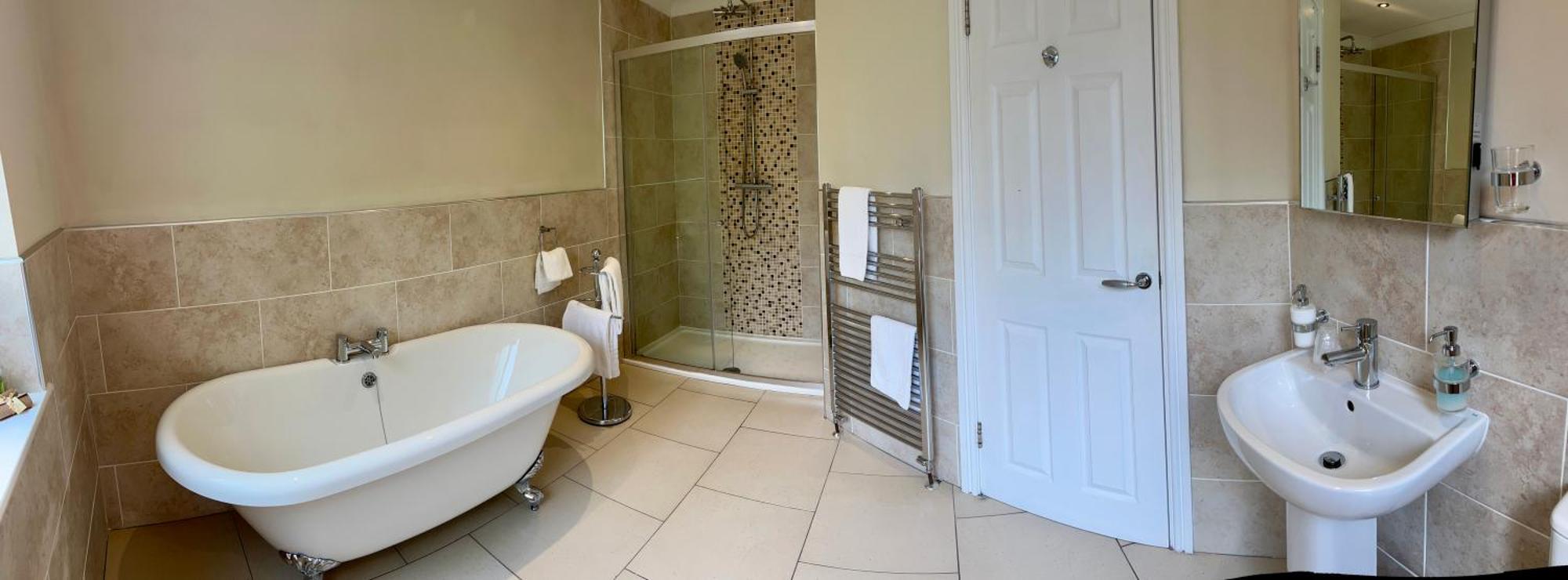 Roseberry House Bed and Breakfast Newcastle Emlyn Exteriör bild